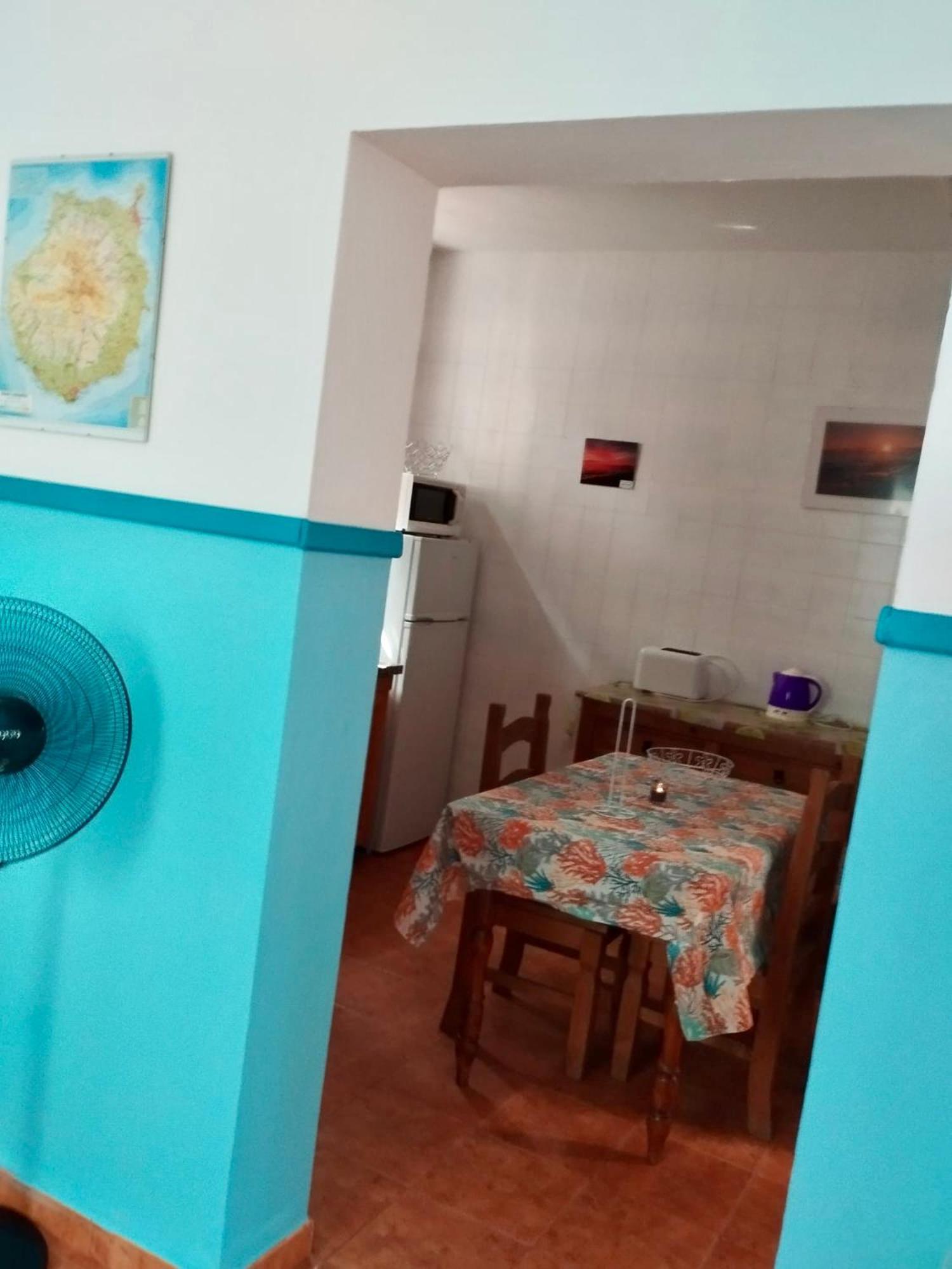 Apartamentos Buen Leon Playa de Tasarte Bagian luar foto